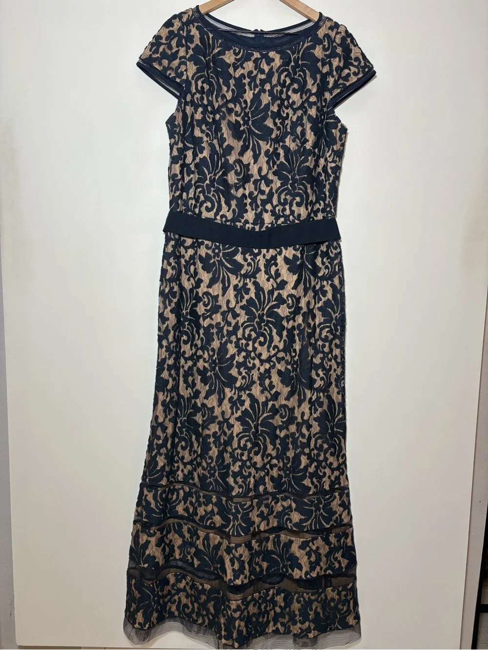 Tadashi Shoji Maxi Dress Women’s 16 Blue Gown Lace Mermaid Evening Victorian - Picture 5 of 15